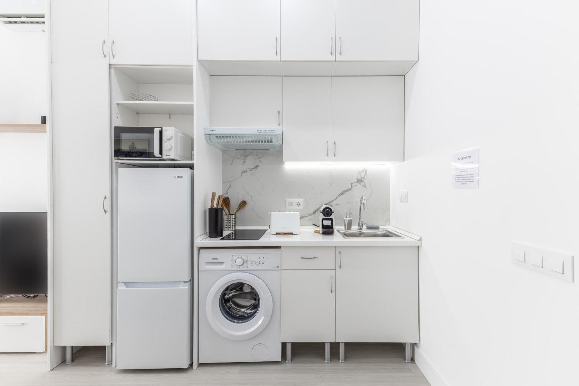 Moncloa Apartment, Con Parking Opcional Madrid Bagian luar foto