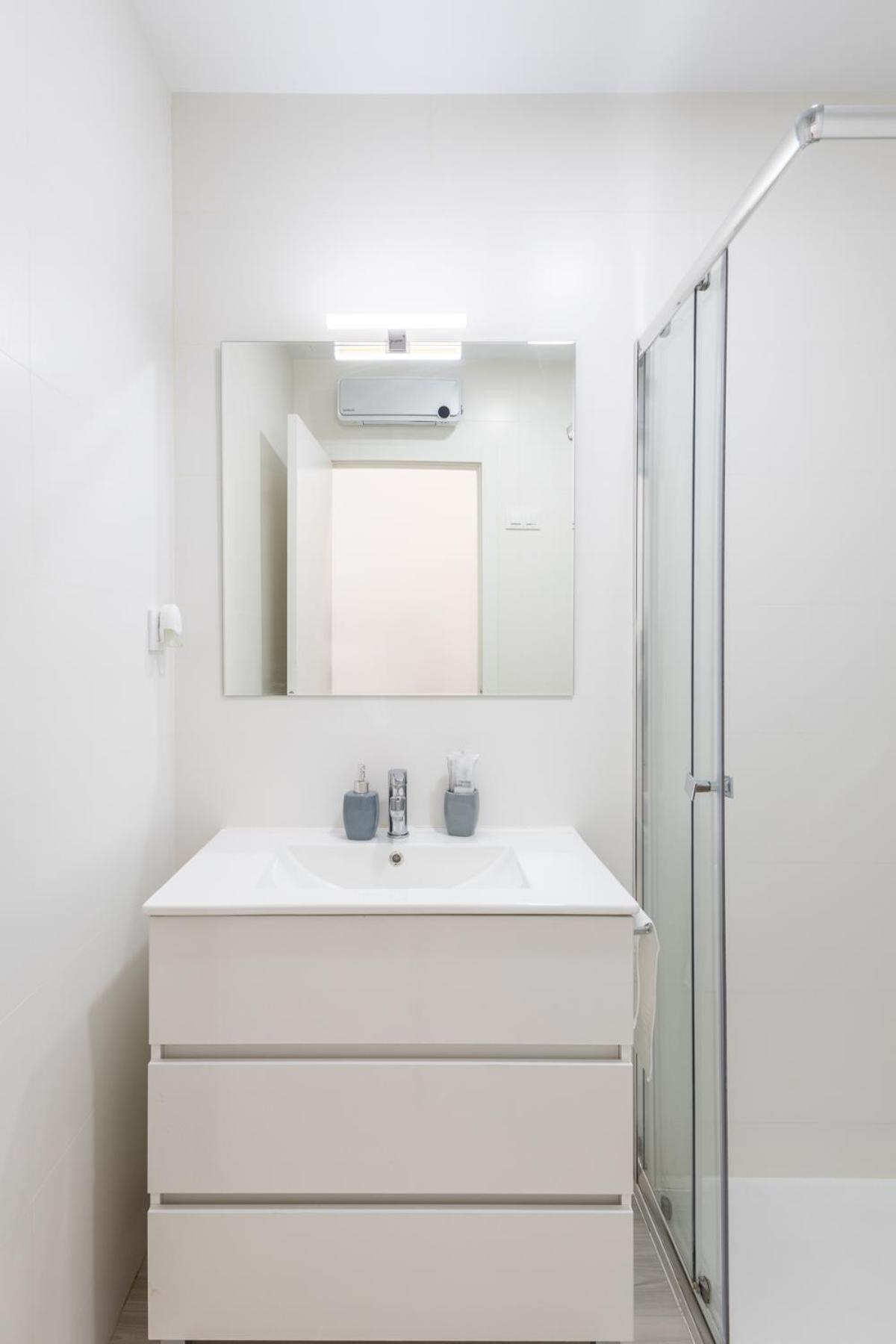 Moncloa Apartment, Con Parking Opcional Madrid Bagian luar foto